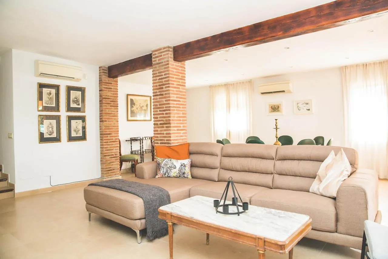 Espaciosa Villa En Mijas Costa Para 10 Personas Malaga Apartment